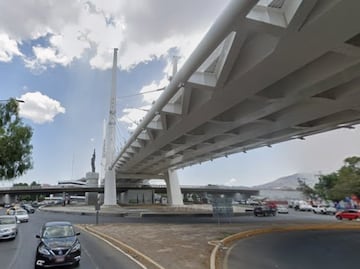 Alcalde de Pachuca busca reactivar iluminación del puente Atirantado tras dos años de apagón