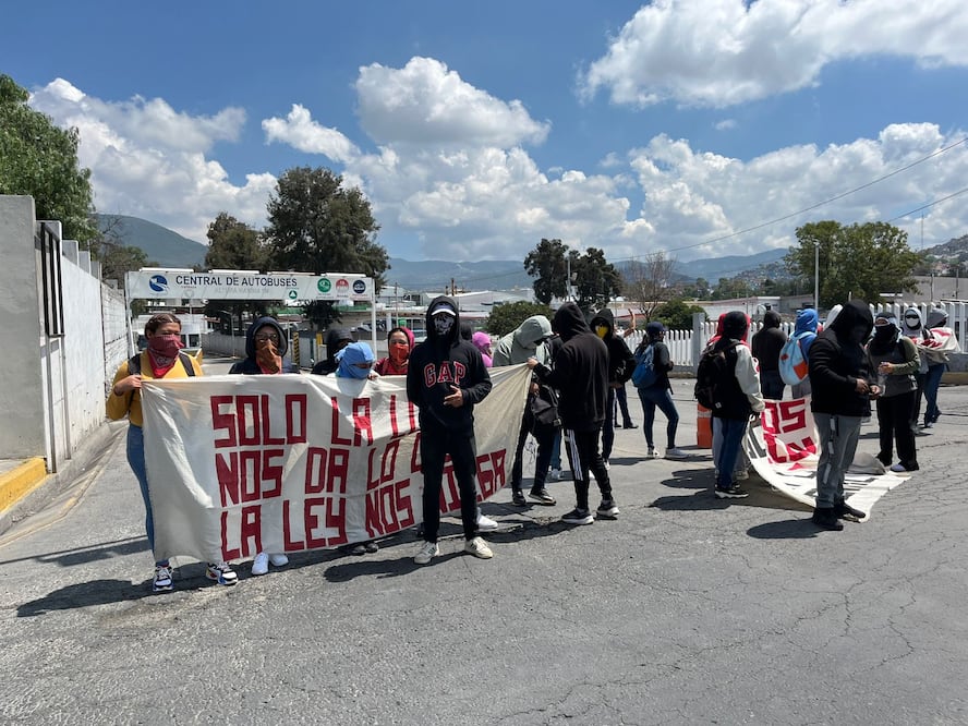 Cinco docentes fueron despedidos sin justificación, denuncian | Foto: Ricardo Calleja