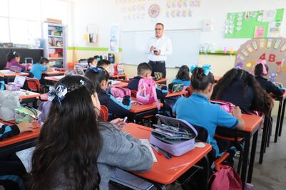 Hidalgo se recupera de deserción escolar en bachillerato, tras pandemia: Natividad