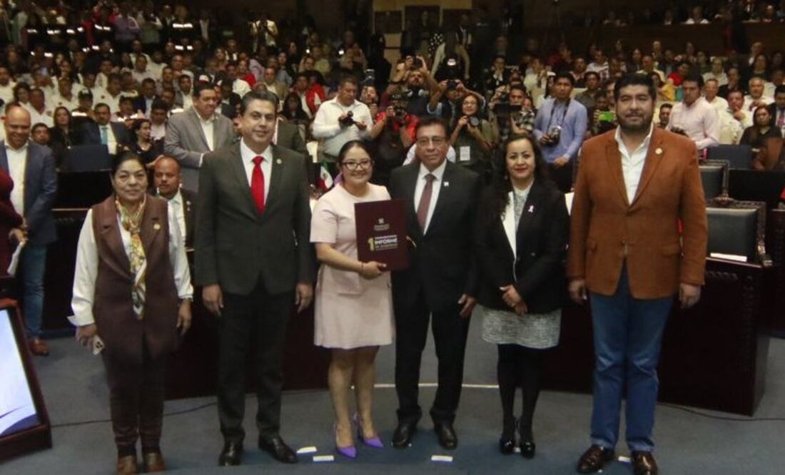 El titular de la Secretaría del Trabajo y Previsión Social, Oscar Javier González Hernández, se presenta ante las y los integrantes de la LXV Legislatura de Hidalgo Foto:Congreso