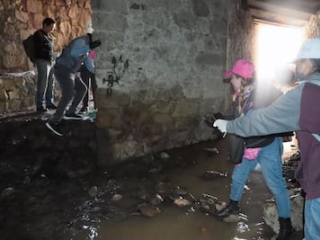 Personas en situación de calle buscan refugio en drenaje de Pachuca tras operativos municipales