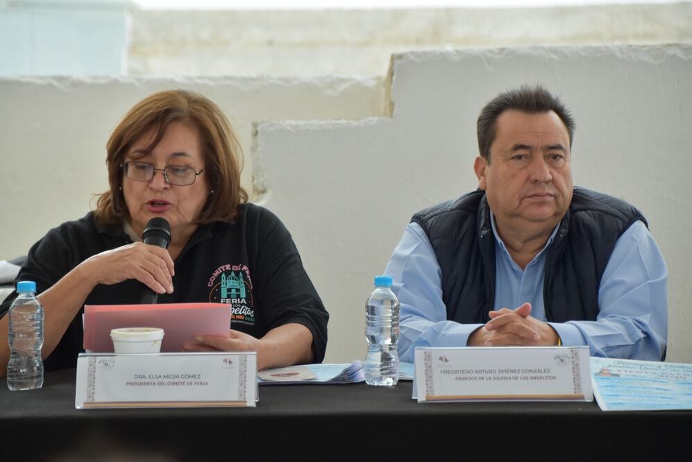 Cambio en el comité de la Feria de los Angelitos | Foto: ayuntamientyo de Tulancingo