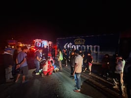 Choque en el libramiento Tres Huastecas deja cinco lesionados, entre ellos un menor