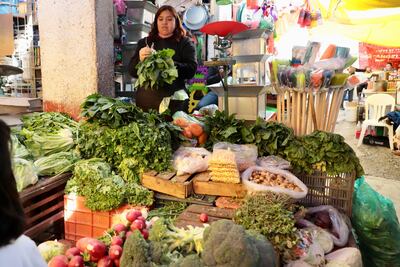 Por sequía, aumentan precios y  cae venta en Central de Abasto