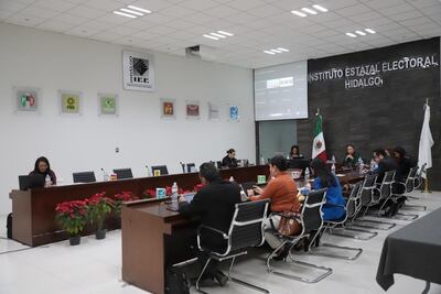 Aprueban modificaciones al presupuesto del IEEH; recriminan compra de vehículos en 2023