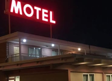 Localizan sin vida a un adulto mayor en un motel de Tulancingo