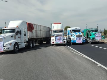 Continúan los cortes a la circulación en carreteras en Hidalgo