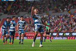 Rondón aparece al último suspiro y rescata empate para Pachuca ante Atlético de San Luis 