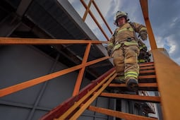 Elementos de Protección Civil de Pachuca obtienen certificación internacional en rescate de emergencias