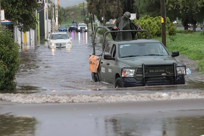 Colector pluvial de C. Doria desbordó al de Tulipanes