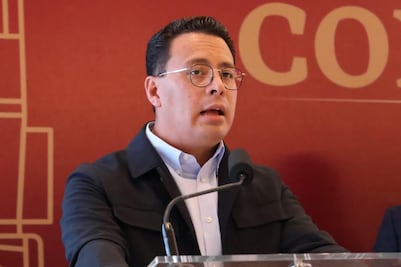 Oficialía justifica renta de camiones para Tuzobús; compra elevaría gasto a 792 mdp