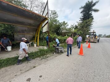 Fuga en línea de conducción deja sin agua a más de 50 colonias en Huejutla