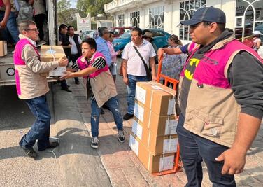 Avanza INE en la entrega de paquetes electorales a presidentes de casilla