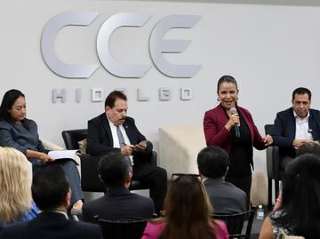 Candidatos a diputados federales de Morena se reúnen con empresarios hidalguenses