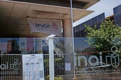 Inai remueve de su cargo a involucrados en presunta extorsión a Femexfut; ofrecían bajar multas a cambio de boletos para el Mundial