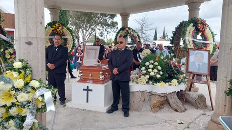 “Cuídense mucho, tienen un trabajo muy difícil”; sepultan a Paulino, agente de investigación