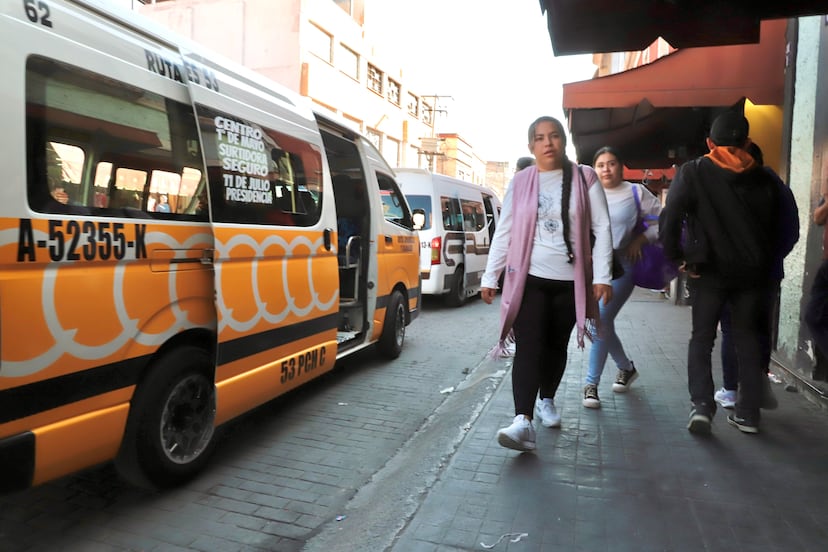 Unidades de transporte público de Pachuca, cada vez más insuficientes, lamentan usuarios