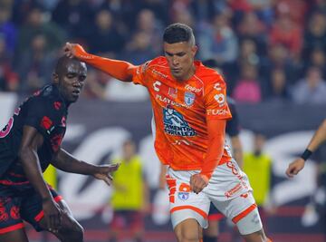 Pachuca sigue a la baja y pierde con Tijuana