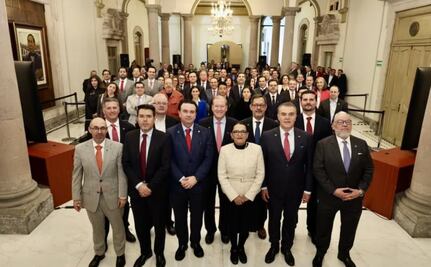 Empresarios ofrecen 35 mil empleos para mexicanos deportados; Rosa Icela celebra iniciativa tras reunión 