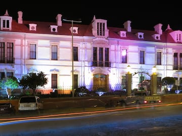 Analiza ayuntamiento nuevo edificio para mudar oficinas de presidencia municipal