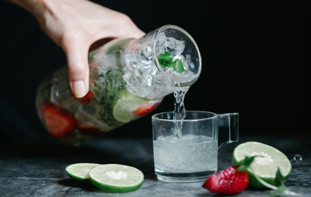 Agua infusionada. Foto: Timur Weber/Pexels