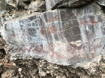 Pinturas rupestres de Banzhá, el legado prehispánico oculto entre los cerros de Tecozautla