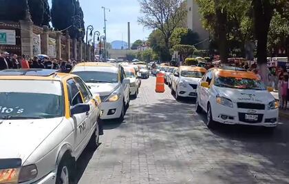 Transportistas advierten sobre riesgos de la app PRONTO en Tulancingo