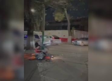 Conductor se da a la fuga tras atropellar a motociclista en Tulancingo