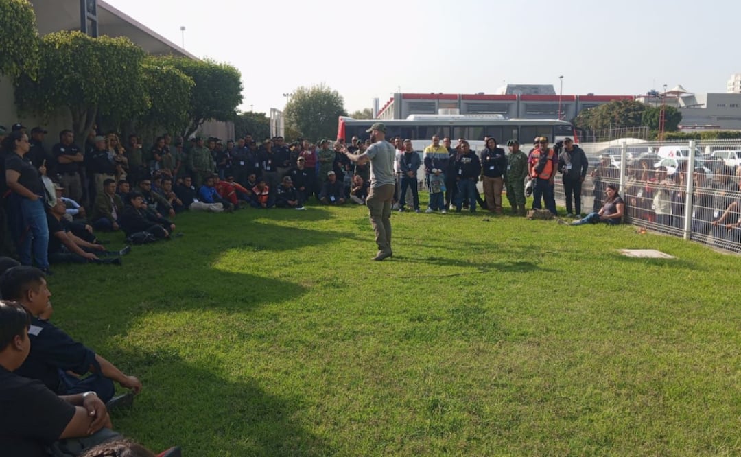 Integrantes del K-9 realizan capacitación de Binomios Caninos en CDMX | Foto: Especial