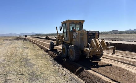 Avanza tren CDMX–Pachuca,proyecto impulsado por Menchaca