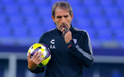 Guillermo Almada en la mira de Cruz Azul