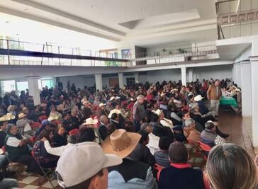 Tensión en asamblea cerrada para elección de comisariado ejidal en Tizayuca
