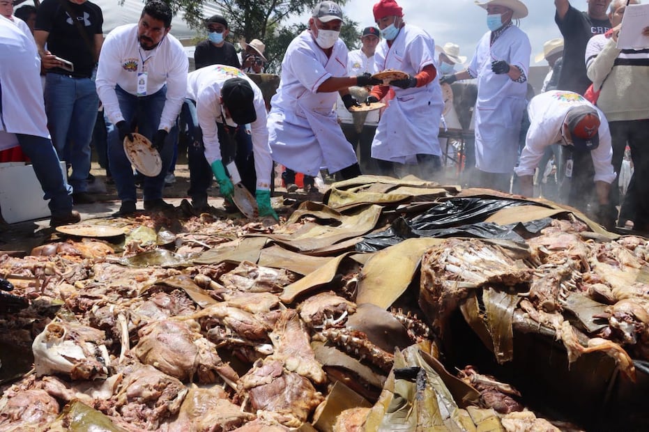 Más de 10 mil turistas llegaron atraídos por una de las tradiciones gastronómicas más representativas del municipio de Actopan; la barbacoa. I Foto: Presidencia municipal de Actopan