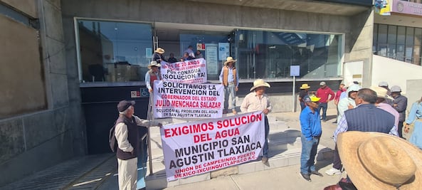 Agricultores de San Agustín Tlaxiaca exigen a Conagua perforación de pozos prometidos