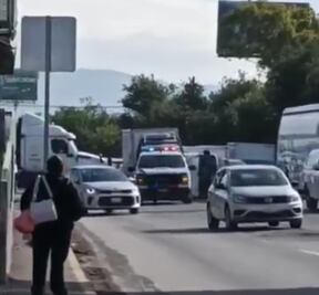 Aparatoso accidente en bulevar Felipe Ángeles