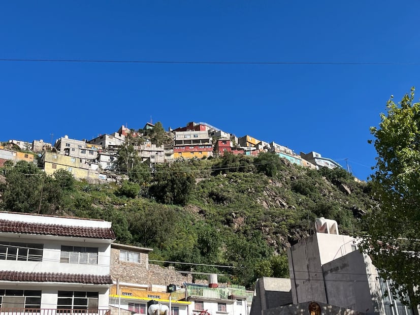 Vivir al borde del abismo, la cotidianidad de los habitantes en las alturas de Pachuca | Foto: Ricardo Calleja
