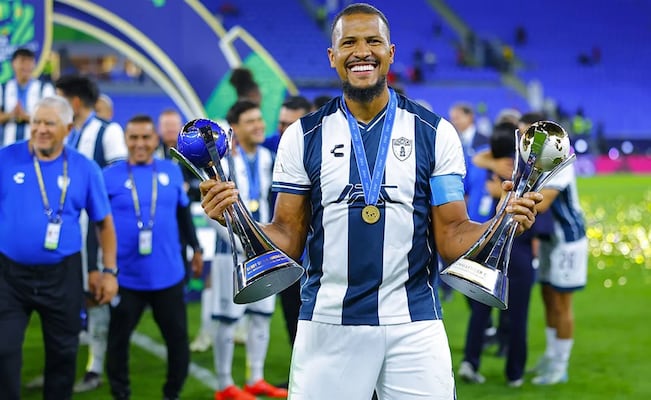 Oficializan la salida de Salomón Rondón al Real Oviedo