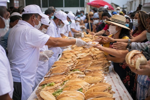 Villa de Tezontepec se prepara para repartir miles de tortas en su fiesta más emblemática