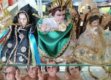 Vestimenta para Niños Dios entre lo tradicional y la tendencia