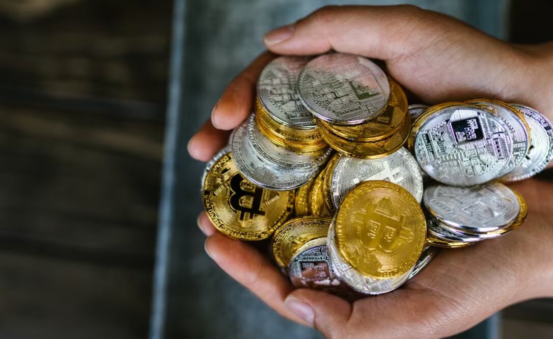 Aumenta la adopción de criptomonedas en México. Foto: Pexels