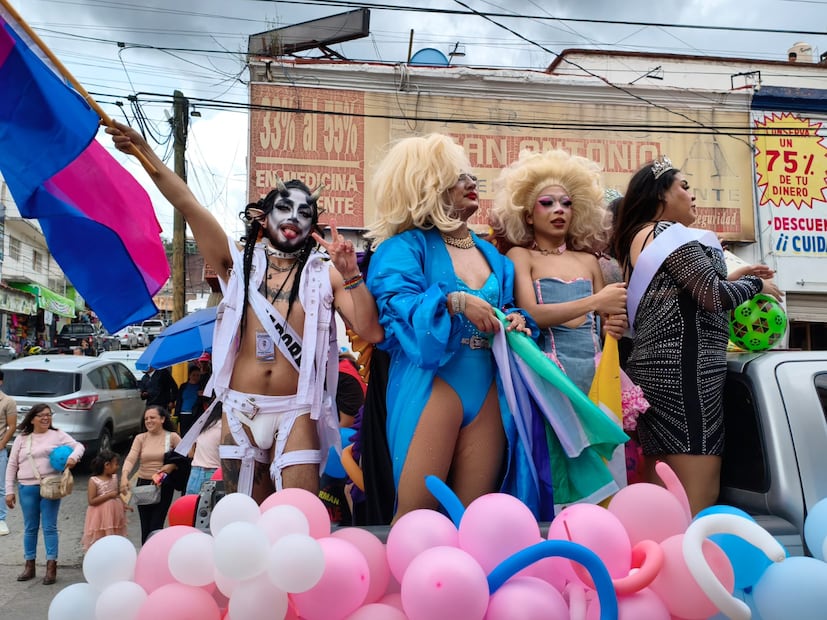 Más de 100 personas participaron en la tercera Marcha del Orgullo LGBTTTIQA+ del Valle de Tulancingo I Foto: Mirely Santos
