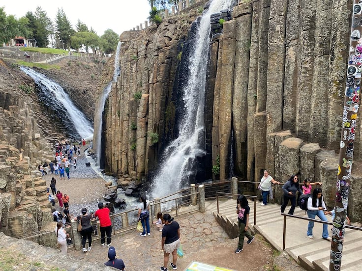 Entre callejones, prismas y truchas, los últimos días de la Semana de Pascua en Huasca de Ocampo
