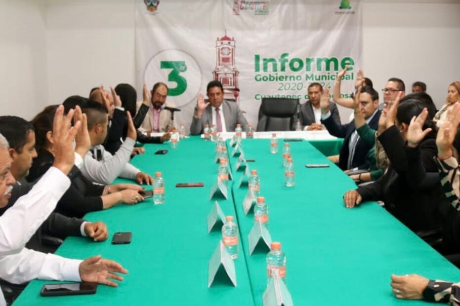 A puerta cerrada, entrega informe alcalde de Cuautepec | Foto: Especial