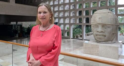 "Francia y México, sin interés en guerra comercial": dice embajadora de ese país; reconoce "cabeza fría" de Sheinbaum ante aranceles 