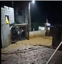 Lluvia provoca ingreso de agua a viviendas en Tianguistengo