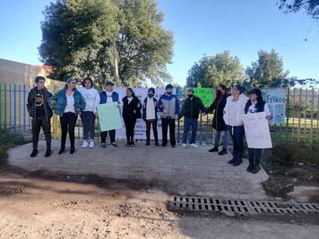 Protesta en CAM por acoso y corrupción; padres exigen la destitución de autoridades escolares