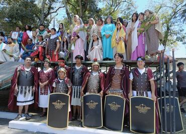 Galería: Inician actividades religiosas, preámbulo al viacrucis viviente en Acatlán