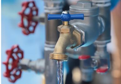 Buscan que 36 organismos operadores de agua adelanten entrega de tarifarios en Congreso 