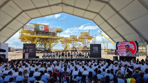 Sheinbaum defiende soberanía energética en aniversario de la Expropiación Petrolera