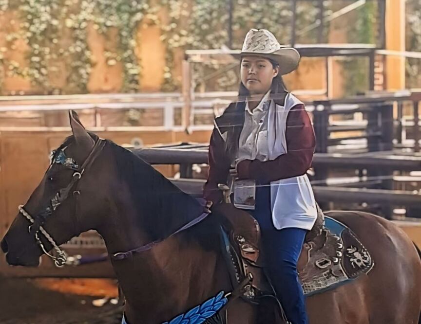 Karla Cid Hernández, jinete hidalguense Foto: Inhide